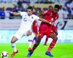 الهلال بجماهيره يسعى لتجاوز مؤجلة الاتفاق الليلة