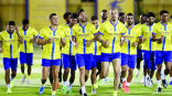 النصر يحفز لاعبيه بالرواتب والمكافآت قبل الهلال