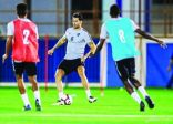 الهلال يواصل استعداداته للاتفاق