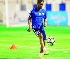 الطائي يخطف مشاري الهلال